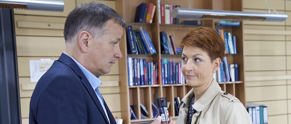 "Pia" in Gefahr: Entführungs-Schock bei "In aller Freundschaft" 61 KU 2014 SLIDE940 ARD IN aller Freundschaft BILD MDR Saxonia Wernicke