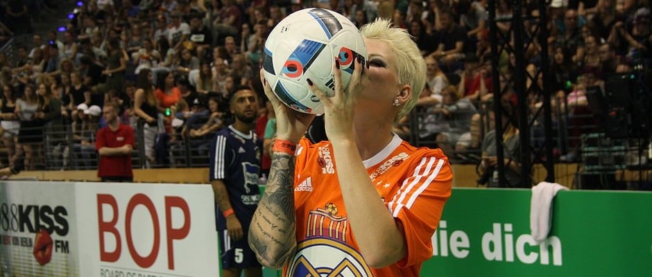 Nasenbruch! Für Melanie Müller ging es nach dem KISS CUP zum Arzt 61 KU 2014 SLIDE940 EIGEN 193 BILD kukksi