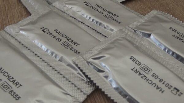 KU 2014 SLIDE940 EIGEN SEX 3 BILD kukksi