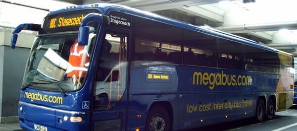 KU 2014 SLIDE940 FREMD 40 BILD Megabus
