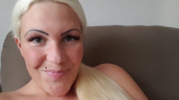 KU 2014 SLIDE940 FREMD 507 BILD facebook