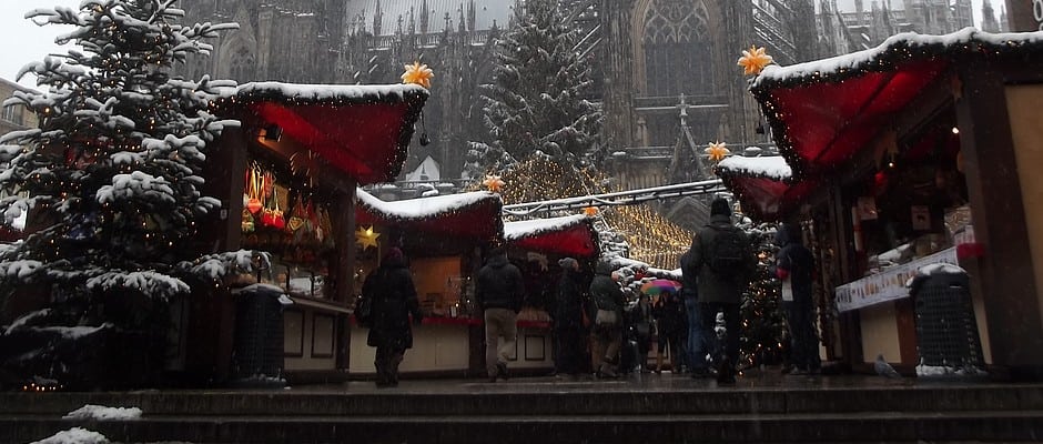 KU 2014 SLIDE940 SYMBOL WEIH 1 BILD kukksi