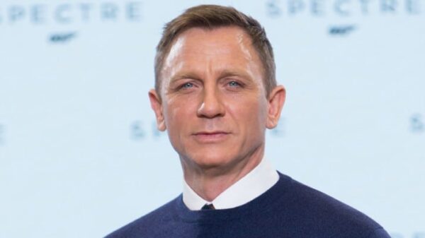 KU 2014 SLIDE940 TV James Bond Spectre 3 BILD Sony