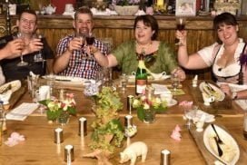 "Das perfekte Promi Dinner": "Bauer sucht Frau"-Spezial 69 „Das perfekte Promi Dinner“: „Bauer sucht Frau“-Spezial