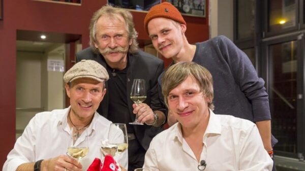 KU 2014 SLIDE940 TV Vox Promi Dinner 4 BILD Vox Bernd Michael Maurer