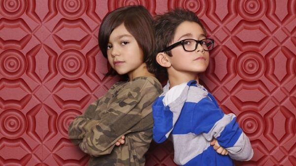 KU 2014SLIDE940 TV Mittendrin und kein entkommen BILD Disney Channel