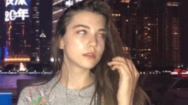 NEWS NE 12 Model BILD Instagram