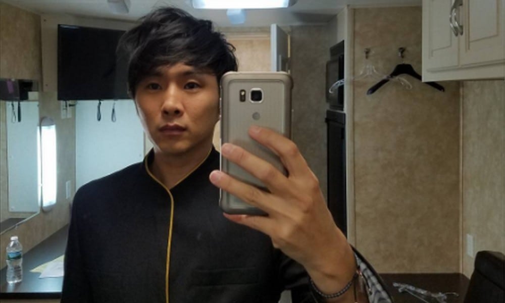STARS 118 Justin Chon BILD Facebook