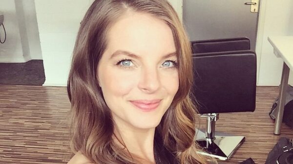 STARS 123 Yvonne Catterfeld BILD Facebook