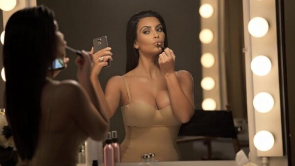 STARS 71 KIm Kardashian BILD Facebook