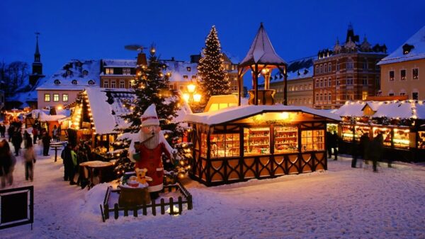 St 115 Weihnachtsmarkt BILD iStock