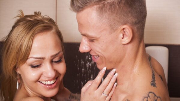 St 12 Paar Sex BILD iStock