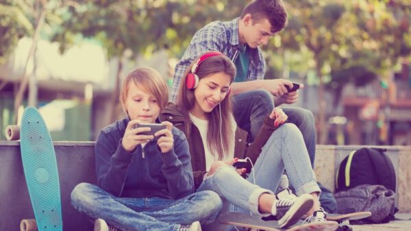 St 127 Jugend BILD iStock