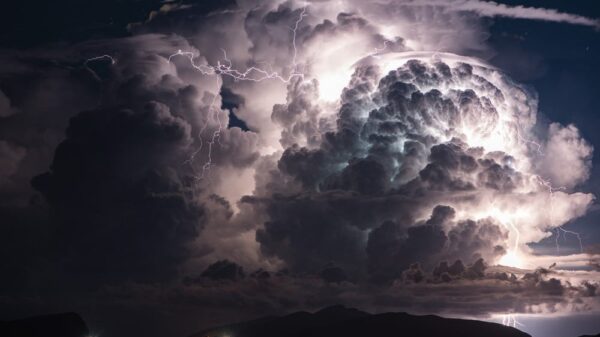 St 136 Gewitter BILD iStock