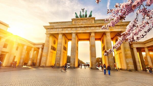 St 262 Brandenburger Tor Berlin BILD iStock