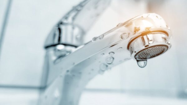 St 263 Wasserhahn BILD iStock