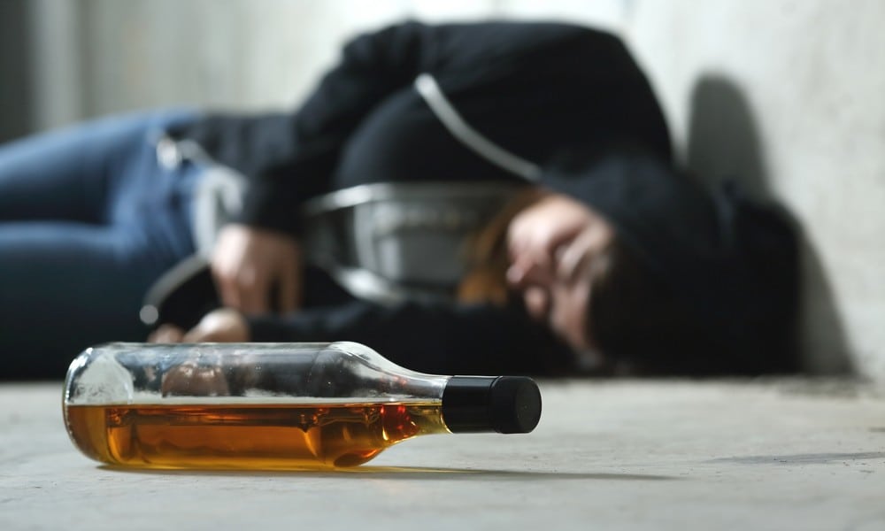 St 95 Teenie Alkohol BILD iStock