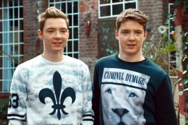 Bruder vor Luder: Darum geht es in dem Film mit den Lochis! 71 Bruder vor Luder: Darum geht es in dem Film mit den Lochis!
