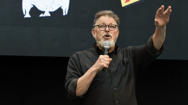 Jonathan Frakes