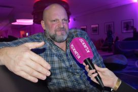Fans über Fake News geschockt: "Berlin - Tag & Nacht"-Star Lutz Schweigel für tot erklärt! 62 Fans über Fake News geschockt: „Berlin – Tag & Nacht“-Star Lutz Schweigel für tot erklärt!