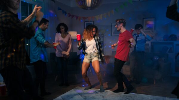 Darum solltest du kein Alkohol mit Energy trinken