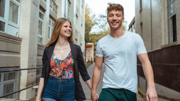 Toni und Connor bei "Berlin - Tag & Nacht"