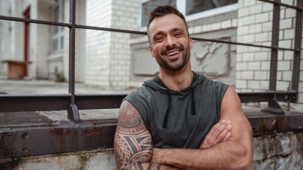 Mike (Filip Nikolic) aus "Berlin - Tag & Nacht"