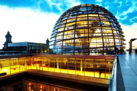 15 Jahre KUKKSI: Berichterstattung aus dem Bundestag und Interviews mit Spitzenpolitikern 70 15 Jahre KUKKSI: Berichterstattung aus dem Bundestag und Interviews mit Spitzenpolitikern