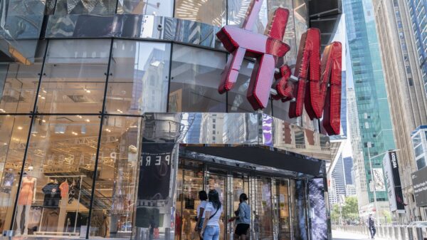 H&M