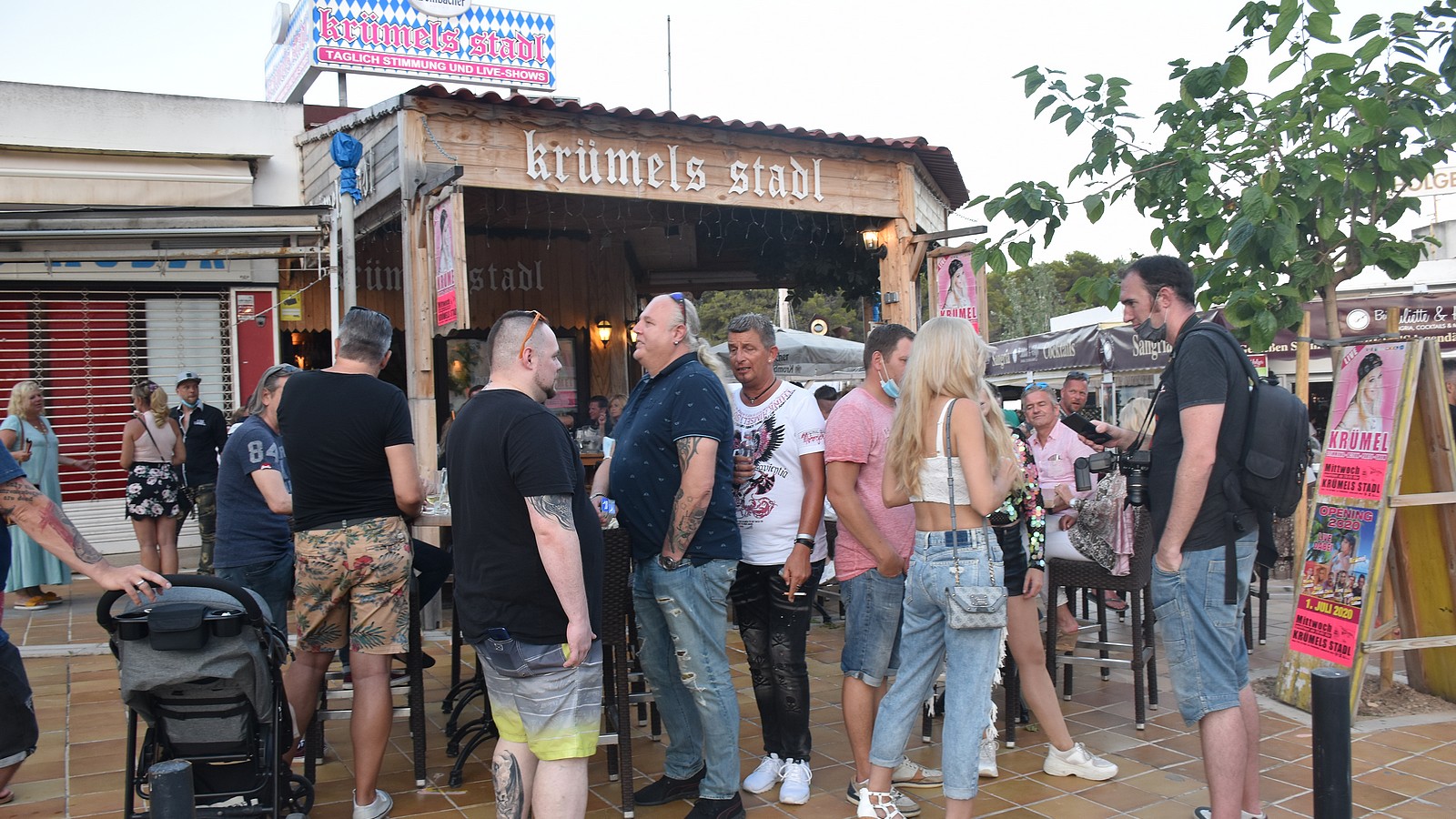 Mallorca-Opening: Krümel im KUKKSI-Interview 72 Krümel