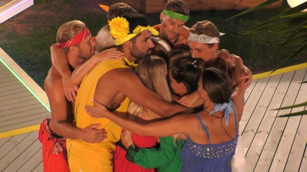 "Love Island"