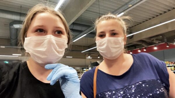 Loredana und Estefania Wollny