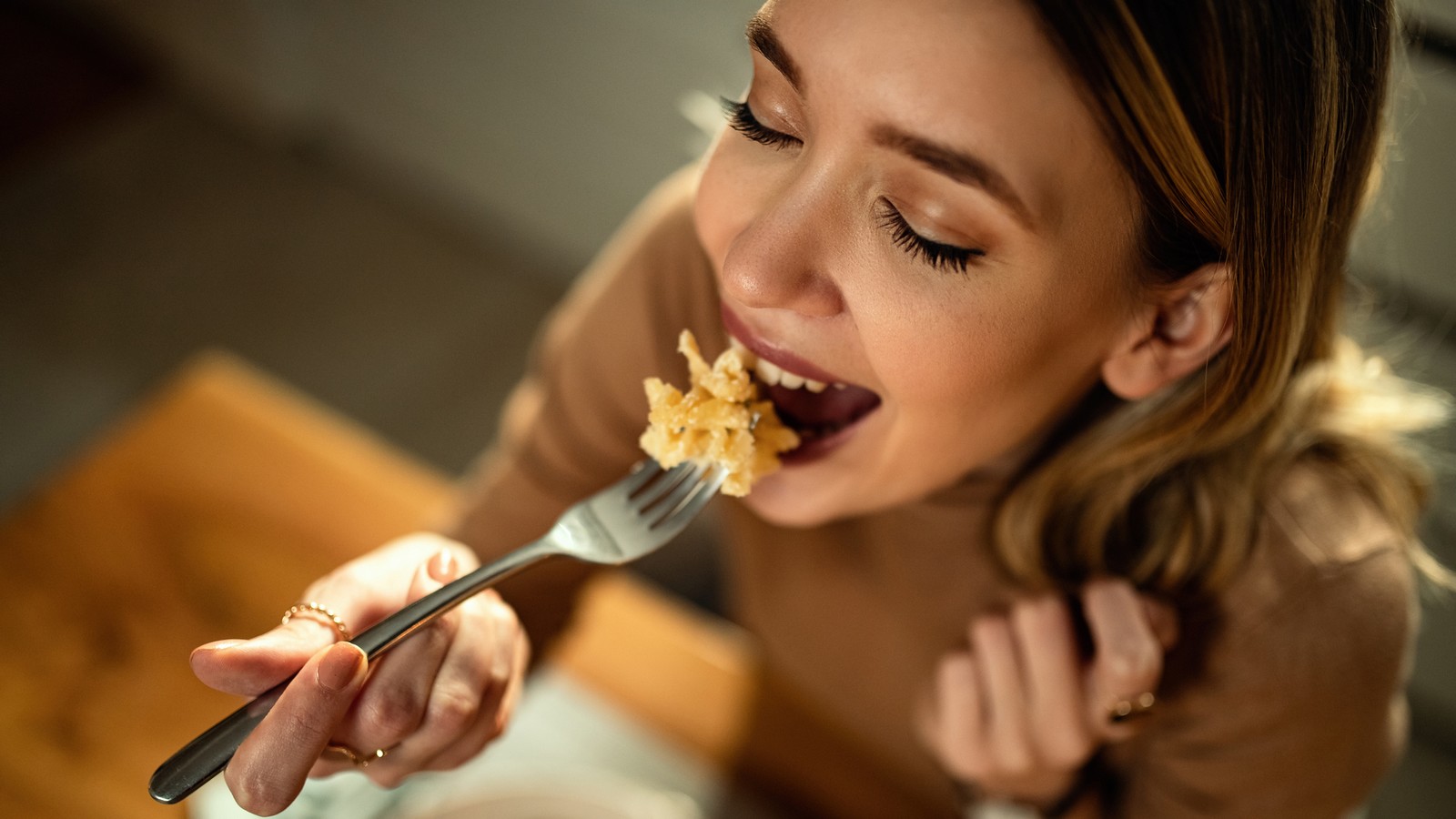 Diese 4 Sternzeichen müssen einfach immer essen 72 Essen