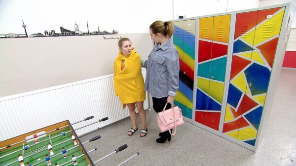Katja und Jessi in "Krass Schule"