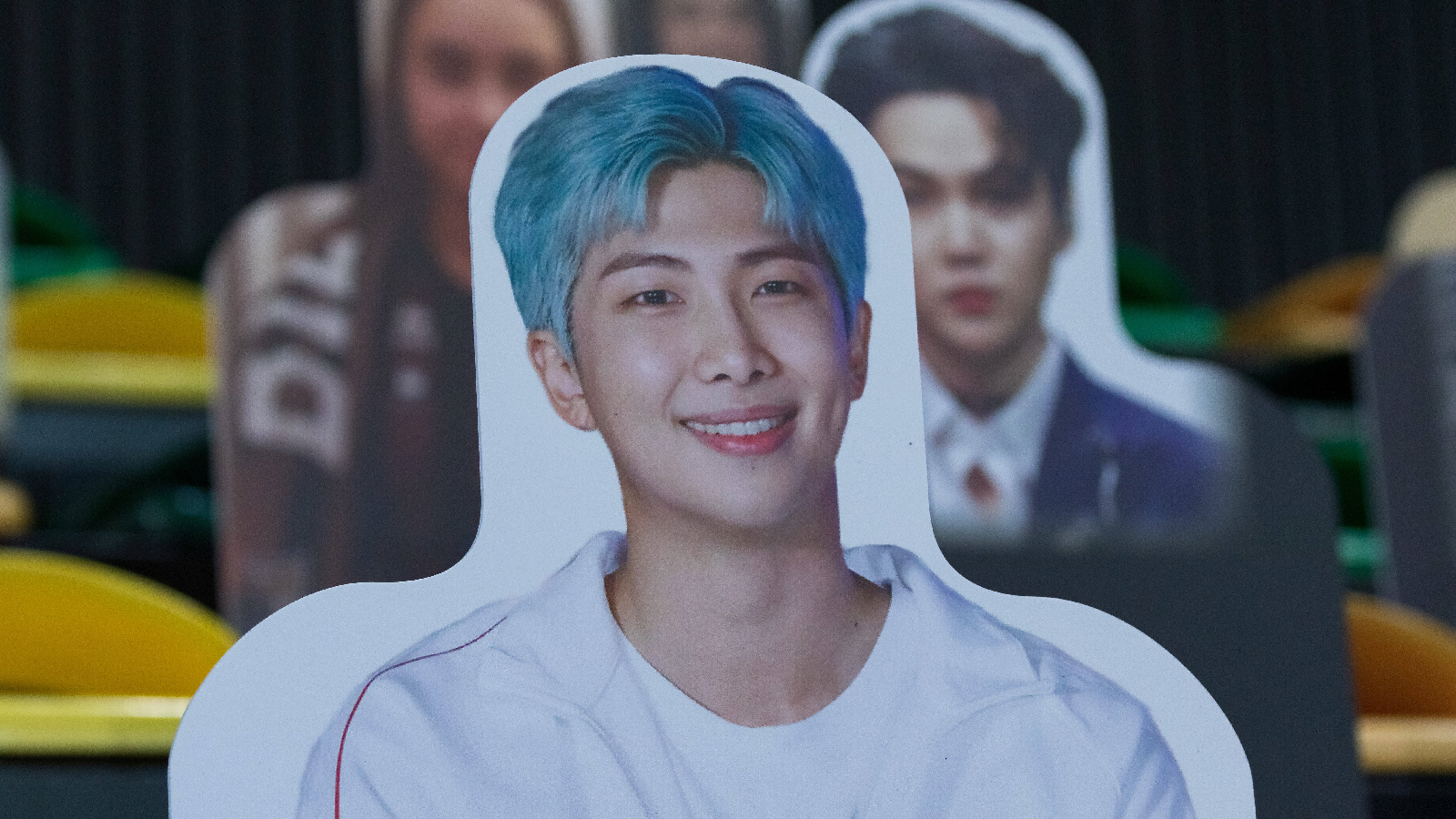 BTS mit neuem Merch
