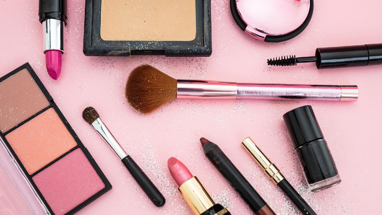 Diese 4 Beauty-Tricks lassen dich älter aussehen! 72 So schminkst du dich älter