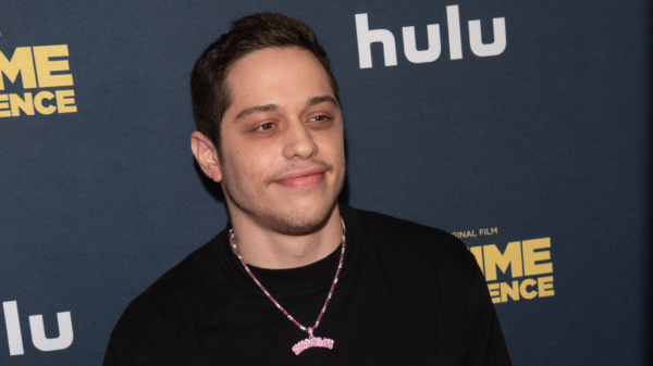 Pete Davidson bestätigt Beziehung zu Kim Kardashian