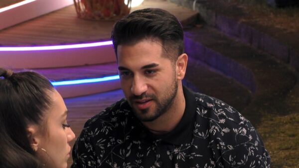 Bucci und Sandrine bei "Love Island"