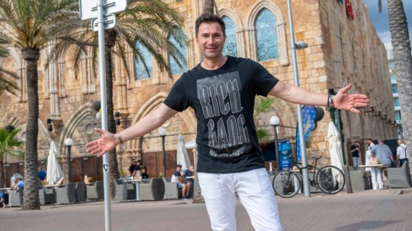 Lucas Cordalis vor dem Megapark
