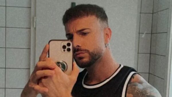 Julian Evangelos
