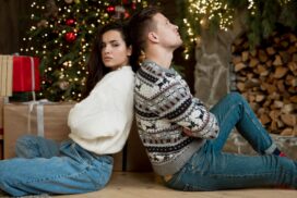 Weihnachten: Diese heikle Themen sollte man mit dem Partner vermeiden! 65 Weihnachten: Diese heikle Themen sollte man mit dem Partner vermeiden!