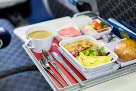 4 Gründe: Darum schmeckt das Essen im Flugzeug meist fad 71 4 Gründe: Darum schmeckt das Essen im Flugzeug meist fad