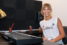 Carolina Peukmann: Am Ballermann kann man als "bärtiger und behaarter Mann" auf der Bühne stehen 64 Carolina Peukmann: Am Ballermann kann man als „bärtiger und behaarter Mann“ auf der Bühne stehen