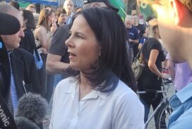 Annalena Baerbock spricht über Hass gegen Frauen: „Plötzlich ist die Stimme zu hoch oder die High Heels“