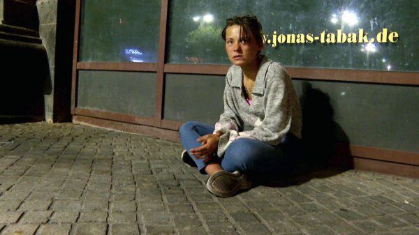 Lara aus "Hartes Deutschland"