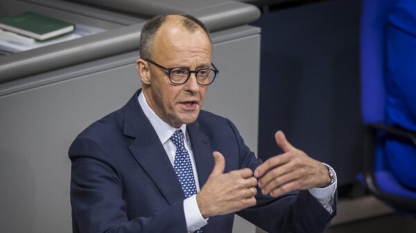 Bittere Wahl-Klatsche in Sachsen-Anhalt: Friedrich Merz halbiert falsche Partei - alter Post wird ihm zum Verhängnis 31 Friedrich Merz