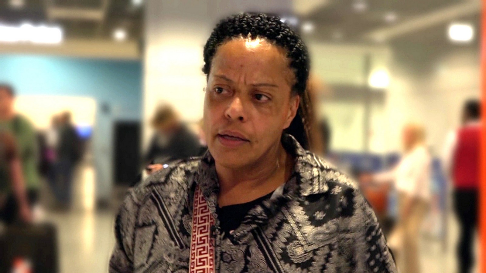 "Hartz und herzlich": Bürgergeld-Empfängerin Jannie will in die USA auswandern - ihre Tochter lässt sie zurück 61 Jannie aus "Hartz und herzlich"