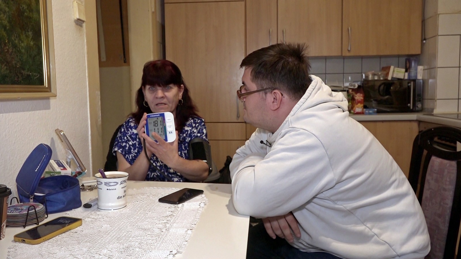 Direkt nach Arbeitsantritt: "Muss mich einweisen!" - "Hartz und herzlich"-Petra hat Todesangst 61 Petra und Pascal bei "Hartz und herzlich"