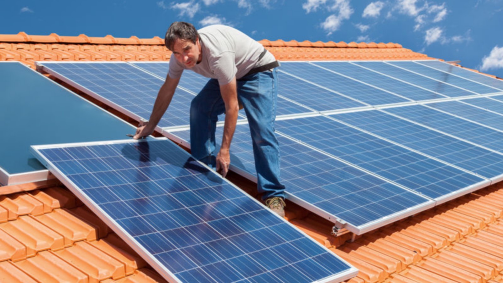 Die richtige Wahl treffen: So findest du die passende Batterie für dein Solarkraftwerk 61 Solar