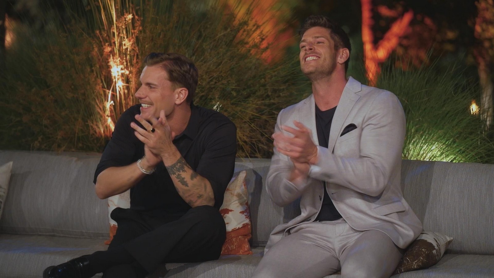 "Die Bachelors" 2025: Ein heimlicher Kuss & eine Favoritin muss gehen! 61 Felix und Martin bei "Die Bachelors"